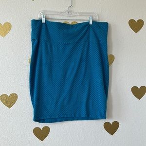 Torrid size 2 tubes skirt teal with black polkadots